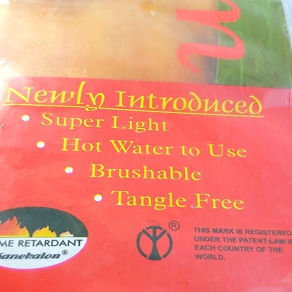 X-pression Collection Ultra Braid hair extensions - Picture 6 of 6